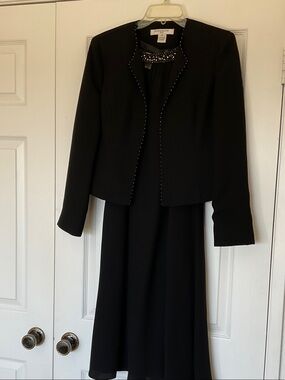 Evan-Picone vintage Black Beaded Trim Jacket & Dress Set size 12P